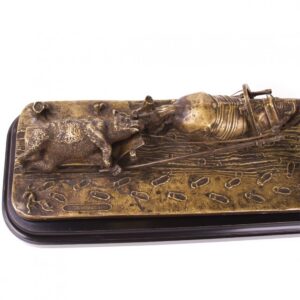 "Returning from the winter bear hunting" Russian bronze — image 2