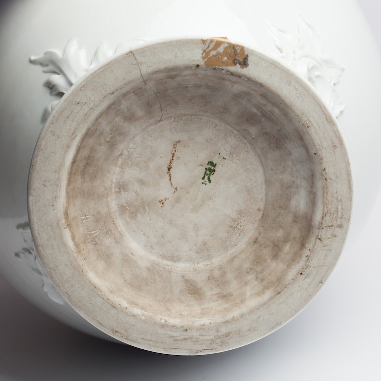 Russian vase in neorococo style. Nikolai 2. — image 2