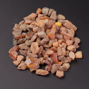 Set of antique amber stones. — image 1