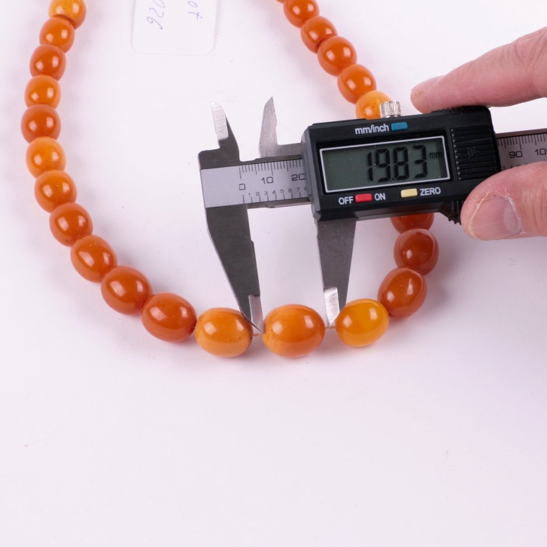 Antique amber necklace. — image 3