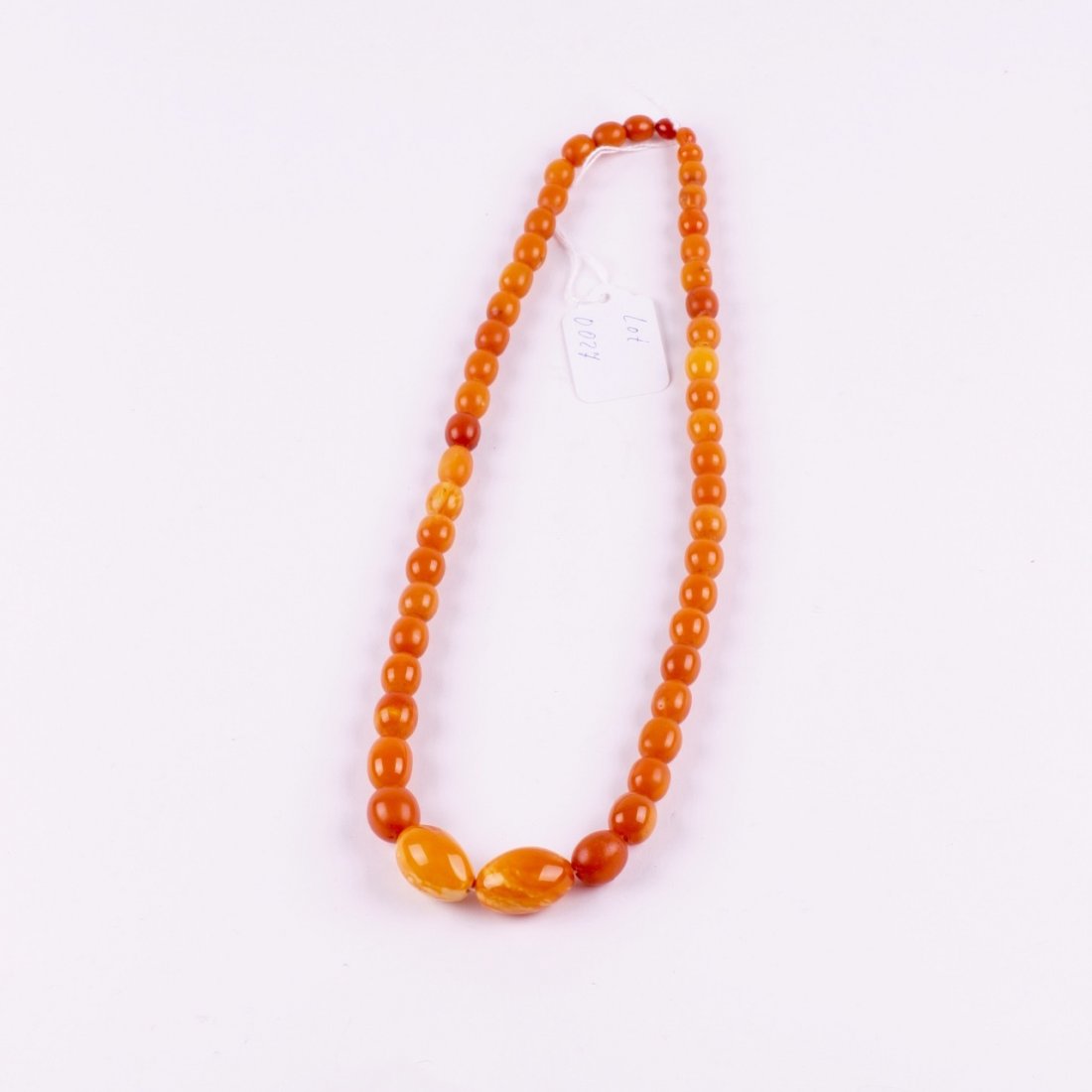 Antique amber necklace. — image 1