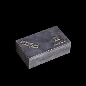 Russian Neoclassical silver humidor, Marshak — image 1
