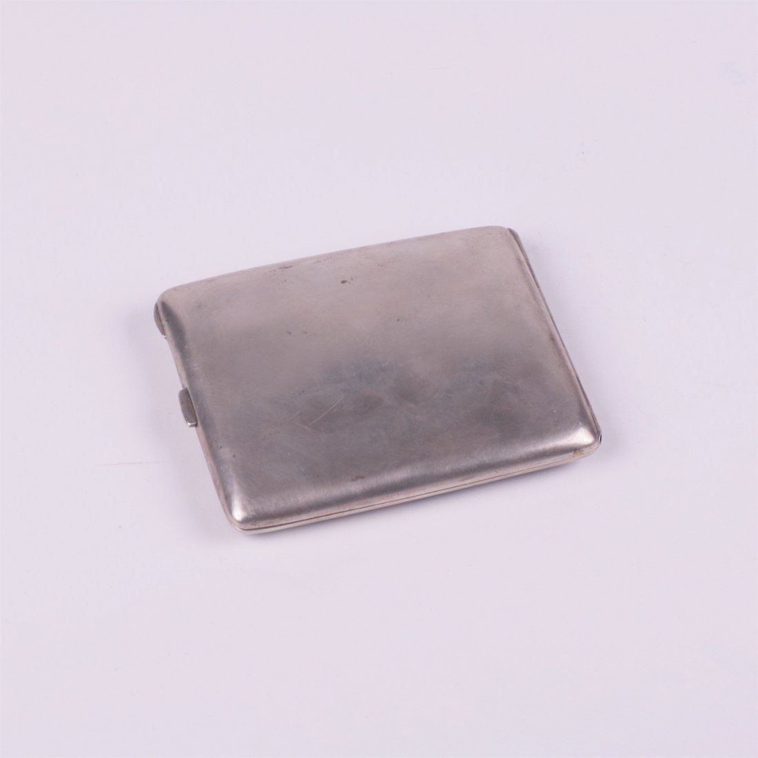 Silver cigarette case. 900 proof. — image 2