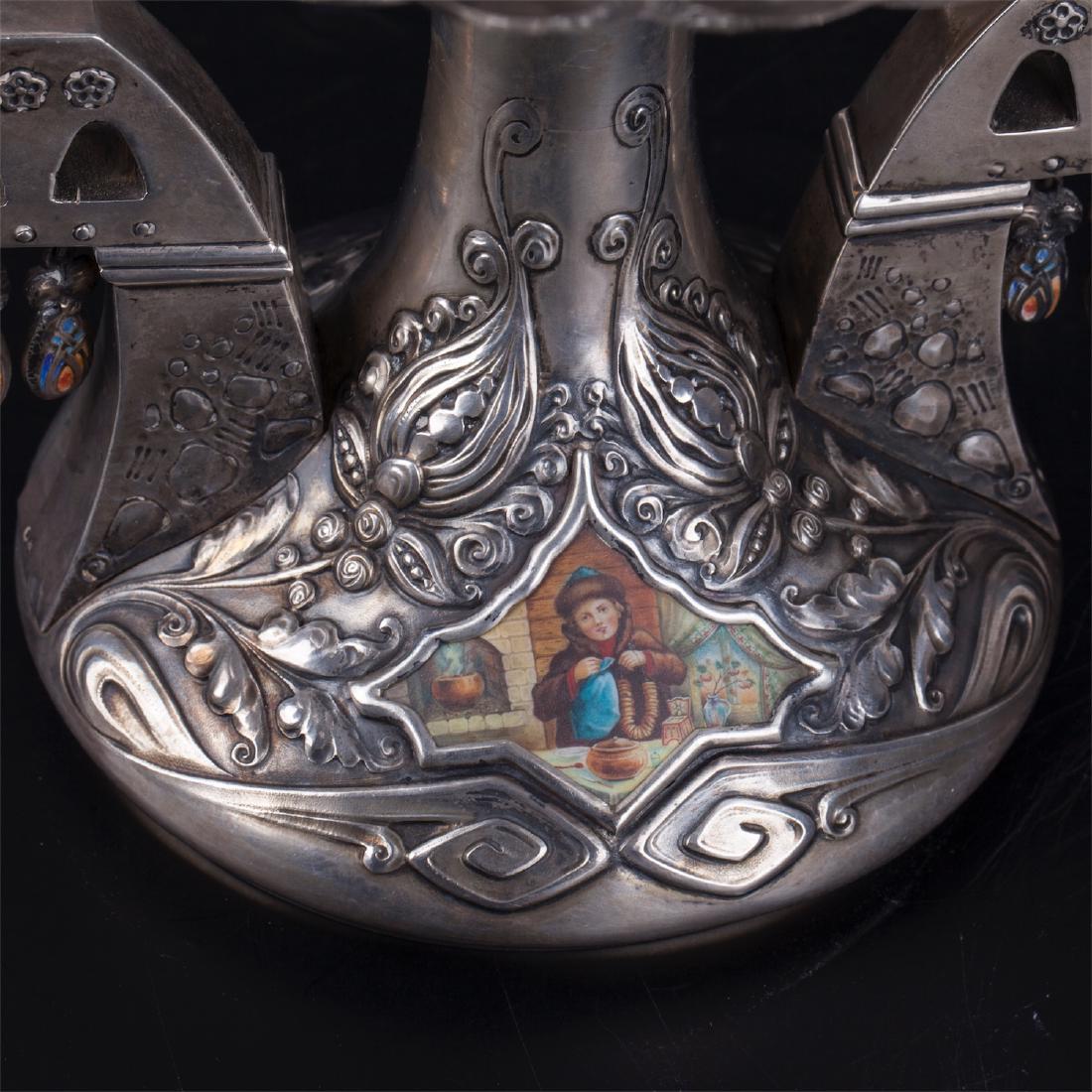 Exceptional Russian Kurlukov vase — image 2