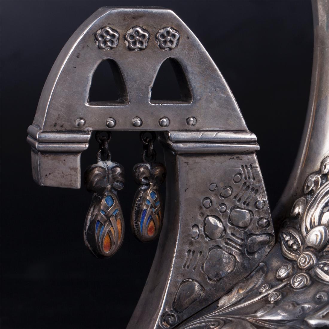 Exceptional Russian Kurlukov vase — image 3