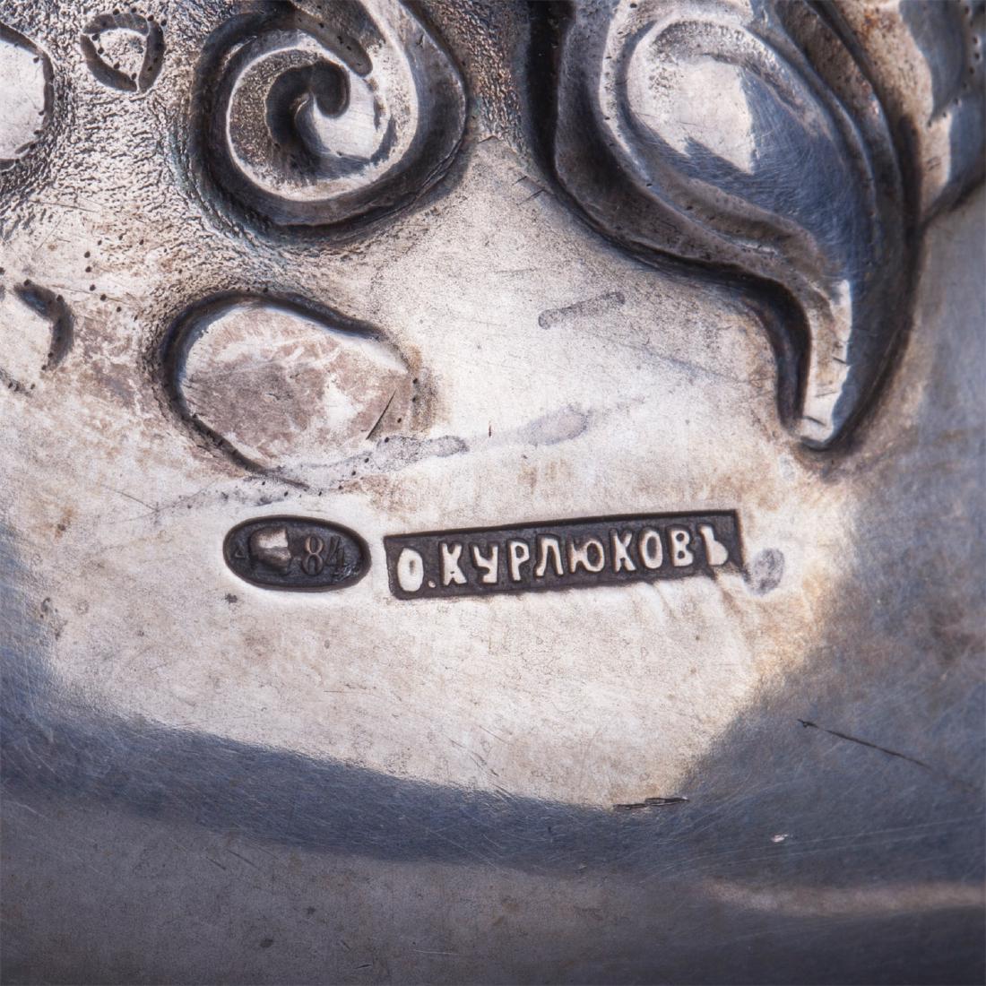 Exceptional Russian Kurlukov vase — image 7