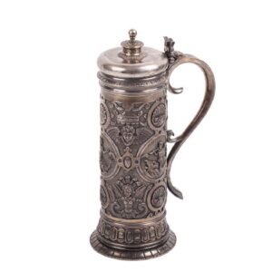Russian cast silver-gilt tankard — image 1