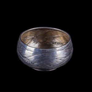 Russian silver-gilt and engraved salt cellar — image 1
