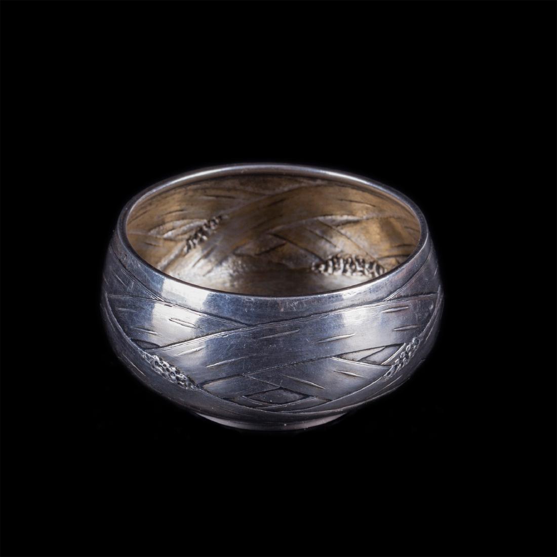 Russian silver-gilt and engraved salt cellar — image 1