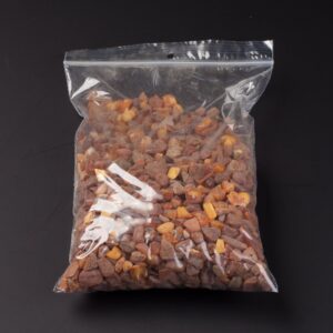 Set of antique amber stones. — image 1