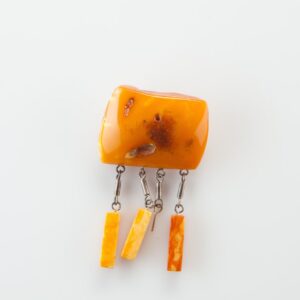 Natural Baltic Amber brooch. — image 1