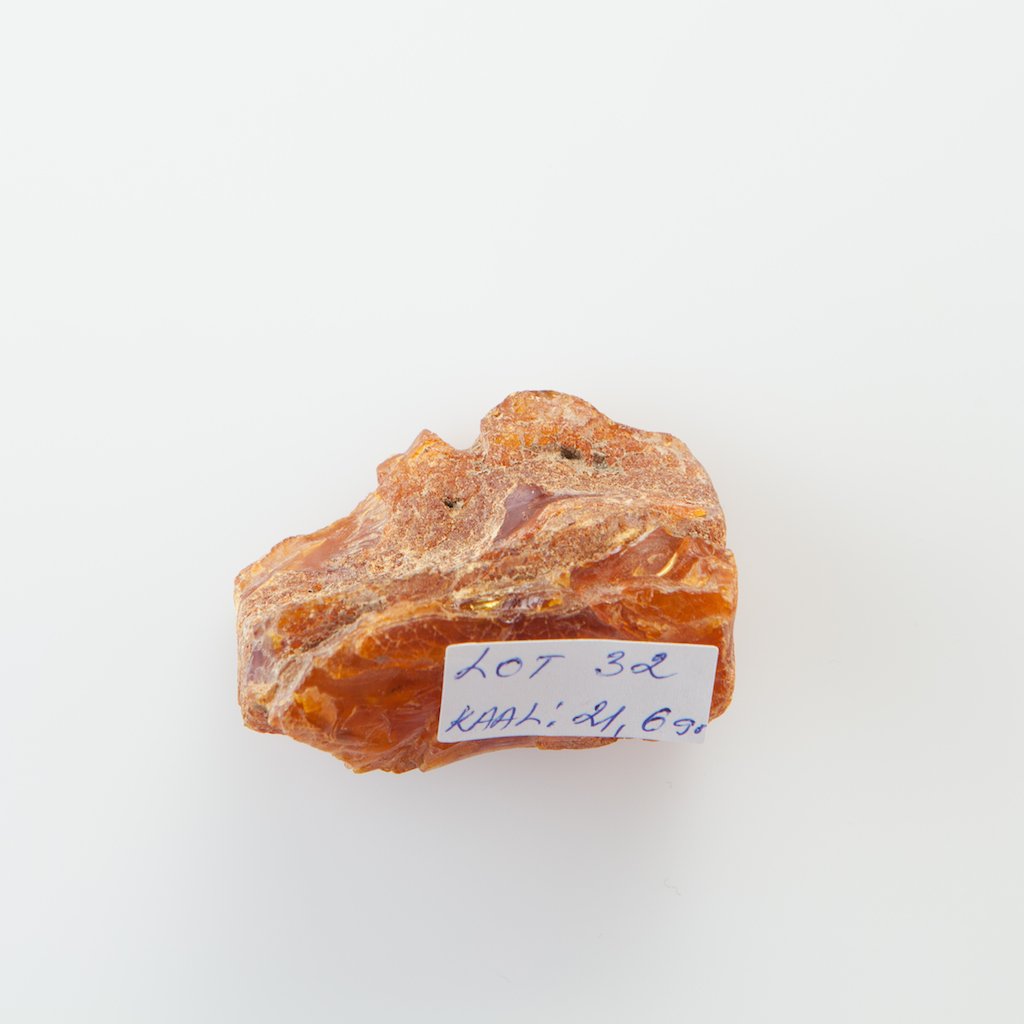 Antique Natural Baltic Amber piece. — image 4