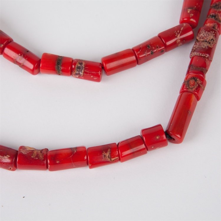 Rose coral necklace. — image 3