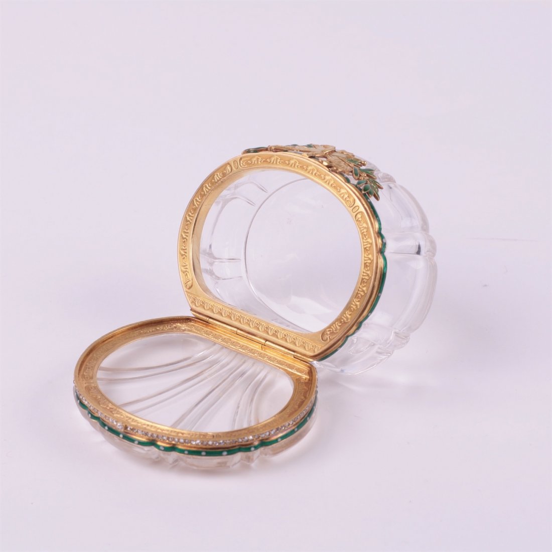 Snuff-box. K. Hahn and makers mark of K. Blank. — image 2