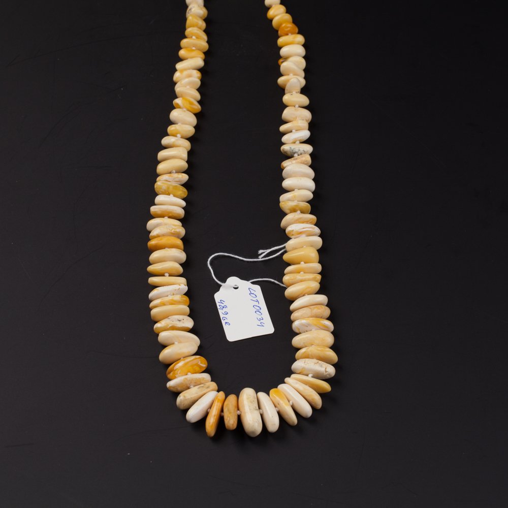 Antique amber necklace. — image 2