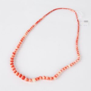 Rose coral necklace. — image 1