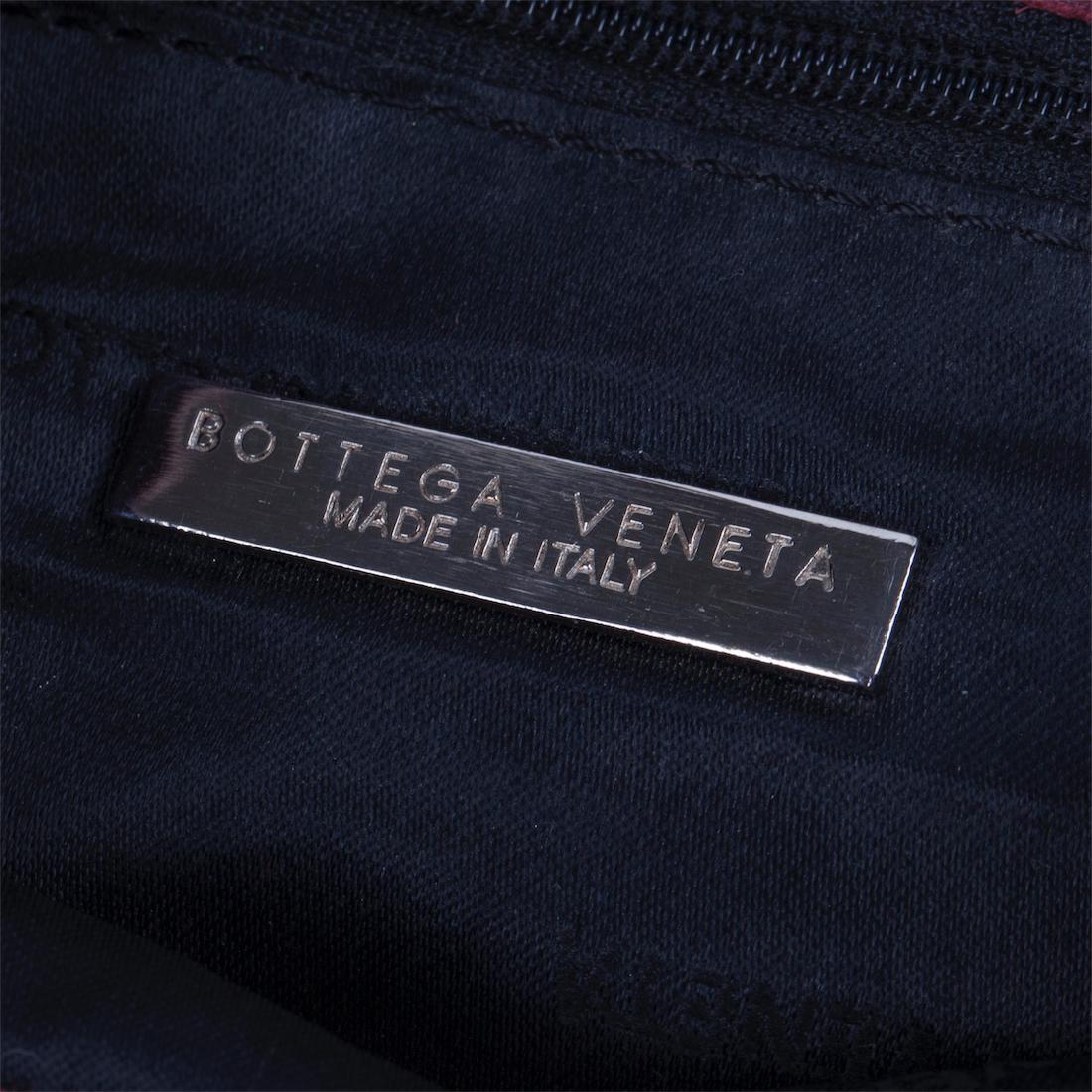 Bottega Veneta burgundy leather bag — image 3