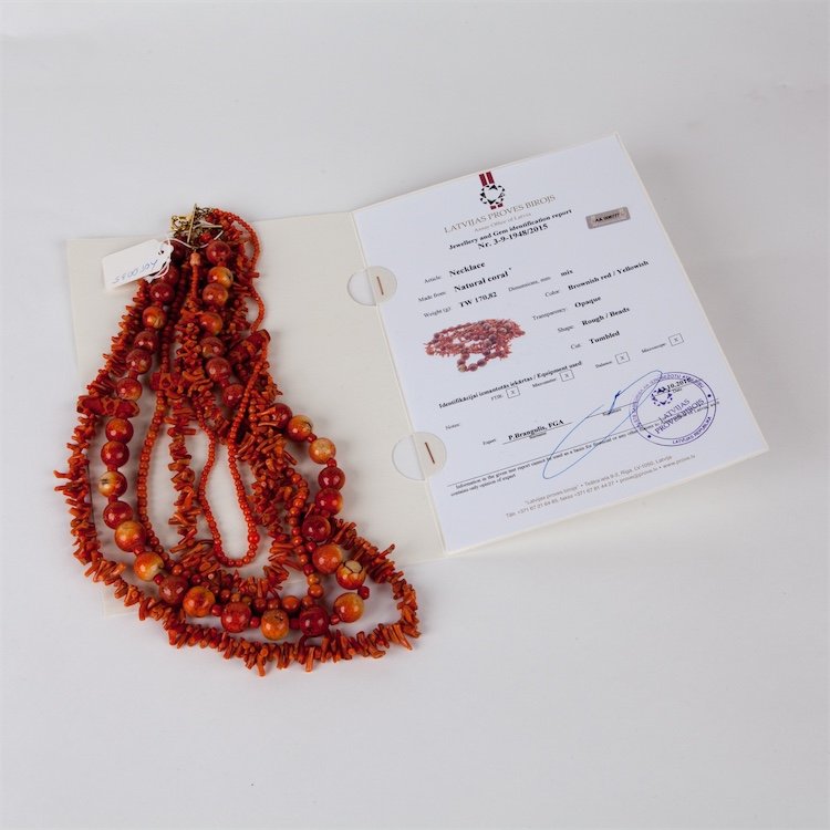 Coral necklace. — image 4