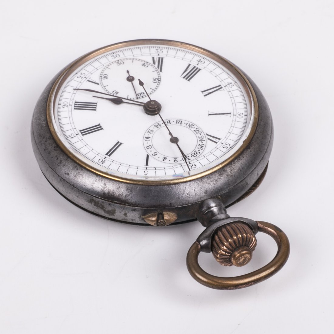 Metal chronograph pocket watch — image 3