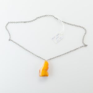 Natural Old Baltic Amber pendant on chain. — image 2