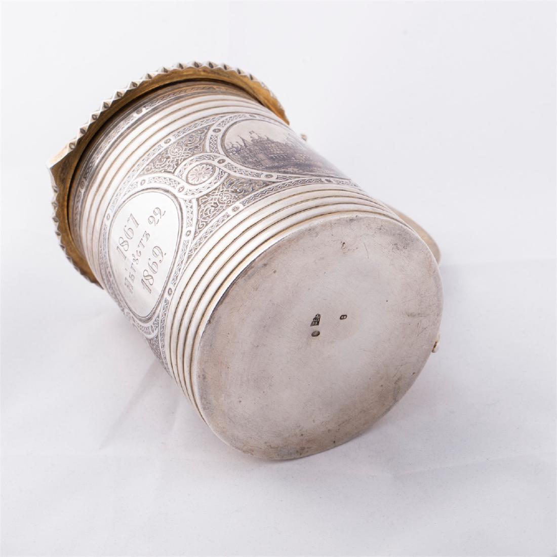 Russian silver-gilt and niello tankard with Moscow — image 11
