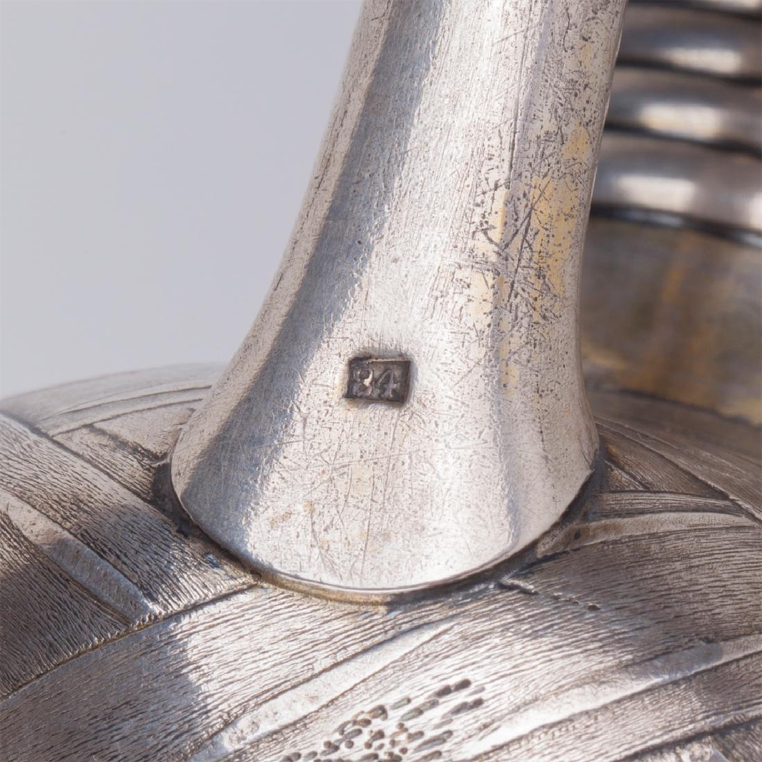 Russian silver-gilt and trompe l'oeil pot — image 6