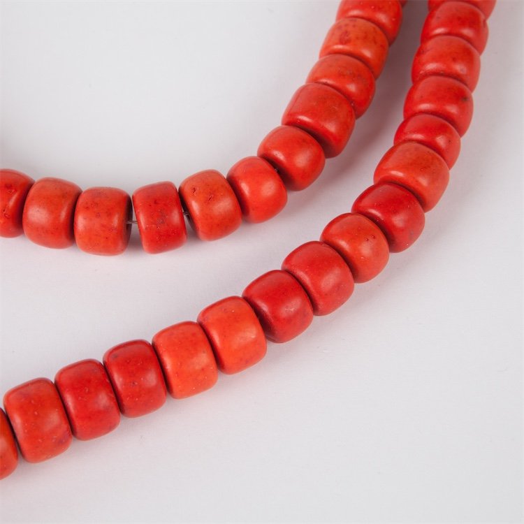 Pressed coral necklace. — image 4