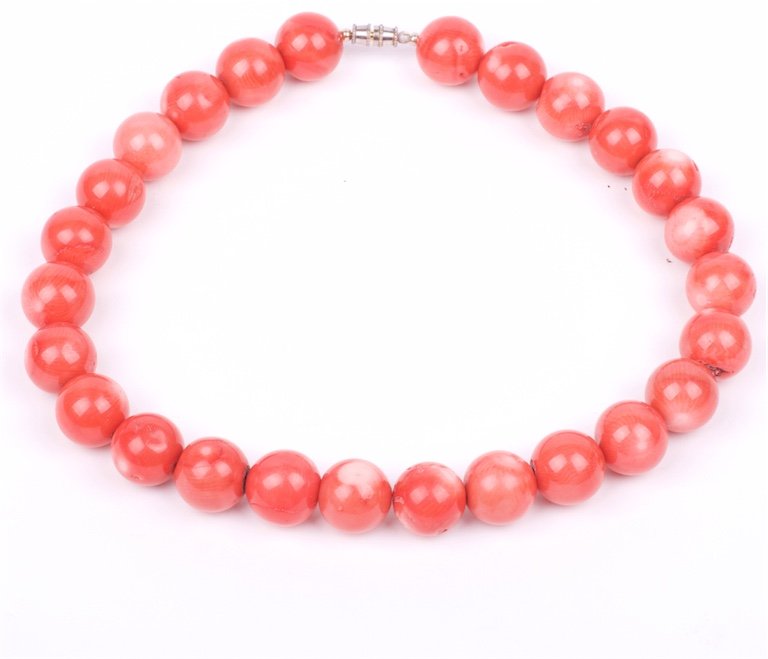 Rose coral necklace. — image 2