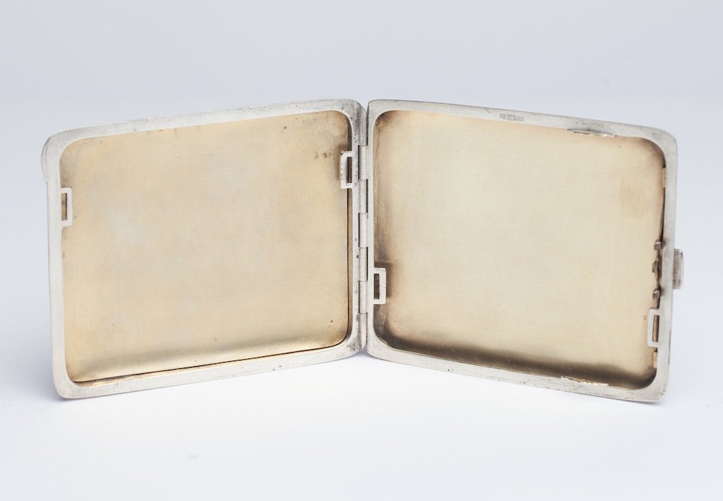 Cigarette case. Germany. — image 2