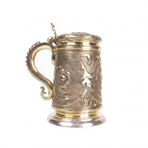 Massive silver-gilt tankard with floral decor — image 5
