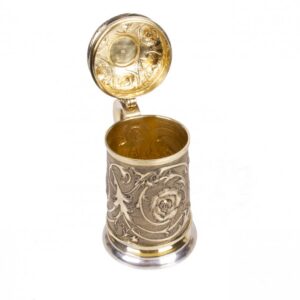 Massive silver-gilt tankard with floral decor — image 6