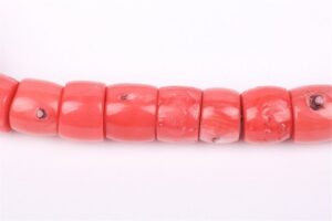 Rose coral necklace. — image 2