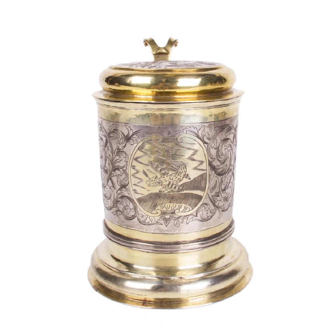 Russian silver-gilt and engraved cup — image 2