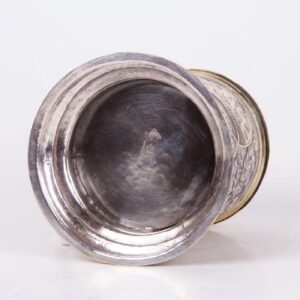Russian silver-gilt and engraved cup — image 7