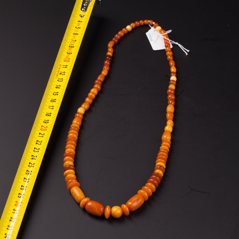 Antique amber necklace. — image 2