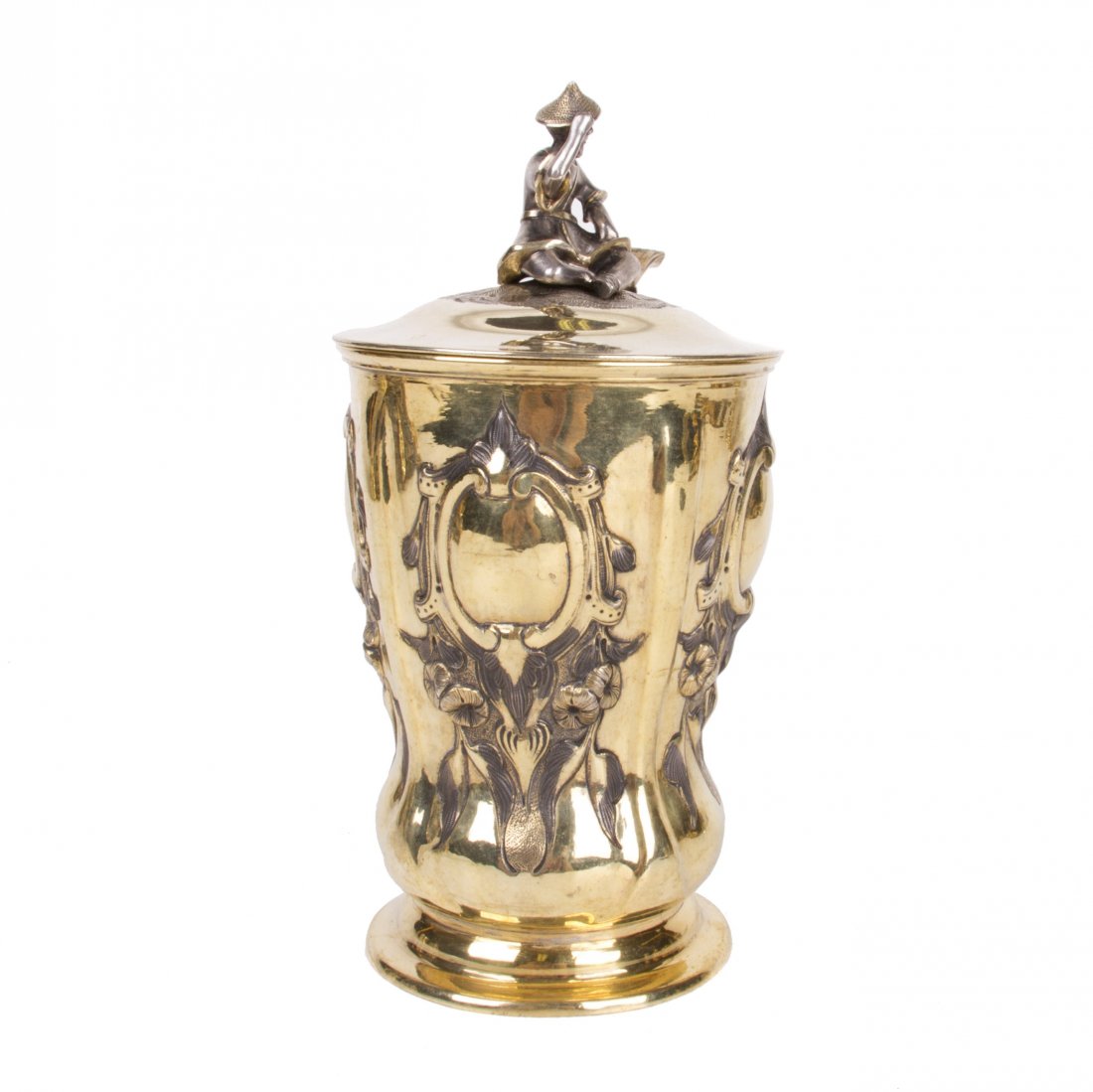 Russian silver-gilt cup with lid and casting figure — image 2