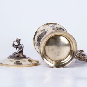 Russian silver-gilt cup with lid and casting figure — image 7