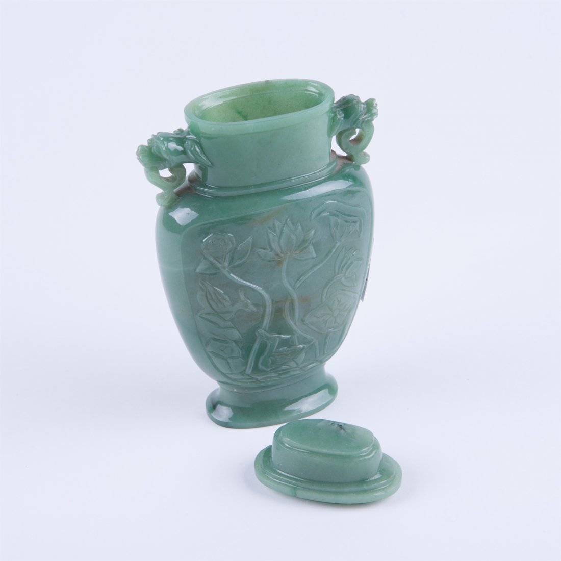 Chinese natural Jade vase & lid. — image 1