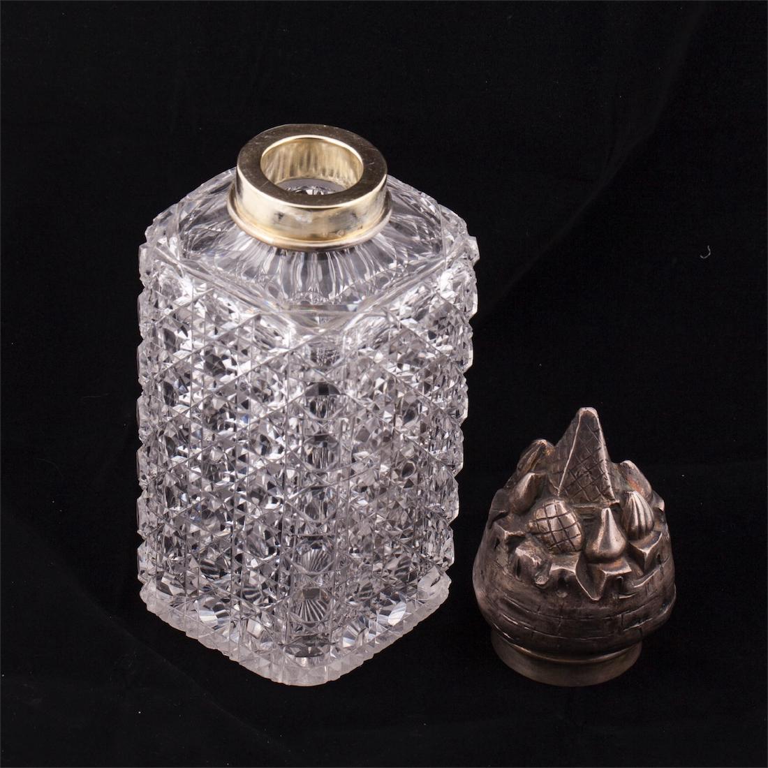Unusual Russian Art Nouveau silver and cut-glass shtof — image 4