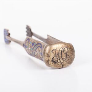 Russian silver-gilt and enamel sugar tongs — image 3