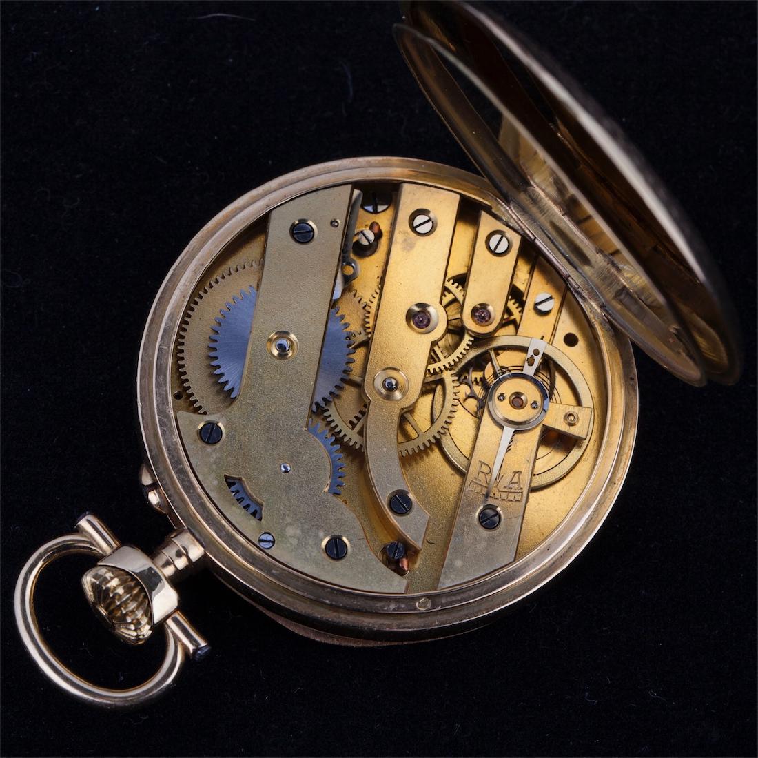Gold open face pocket watch — image 3