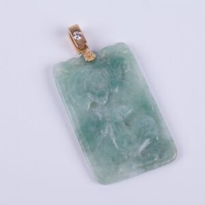 Jade pendant with gold and diamond 0.1 Ct. — image 1