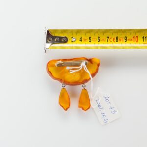 Natural Old Baltic Amber brooch. — image 2
