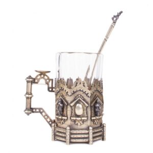 Russian "a la russe" engraved silver-gilt teaglass — image 3