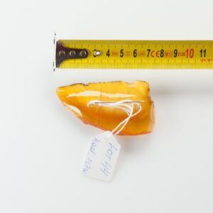 Natural Old Baltic Amber brooch. — image 2