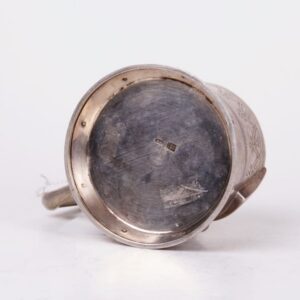 Russian silver "frock-coat" tea glass holder — image 3