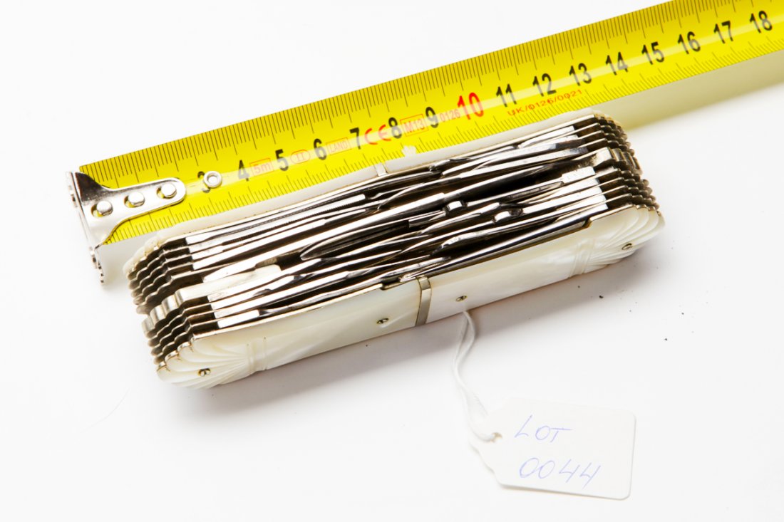Universal steel and mother-of-pearl flic knife. — image 7