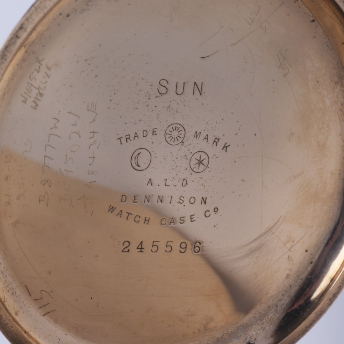Gilded demi-hunter cased pocket watch "A.W.W Co" — image 7