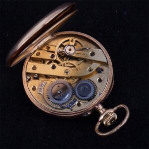 Gold open face pocket watch — image 5