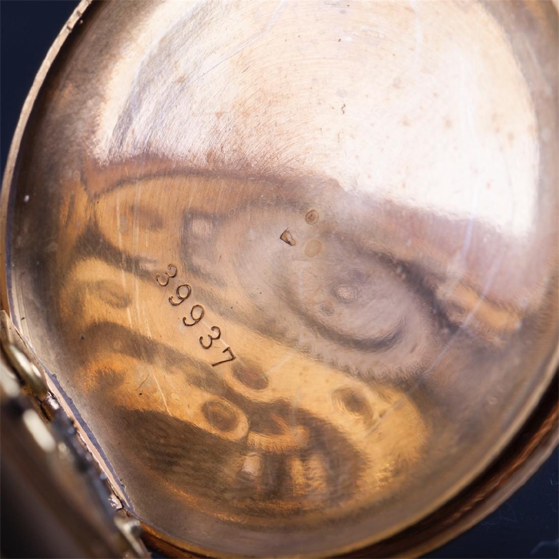 Gold open face pocket watch — image 6
